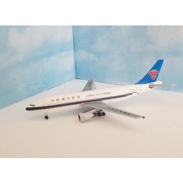 China Southern Airbus A330-600 - B-2329 - 1/400