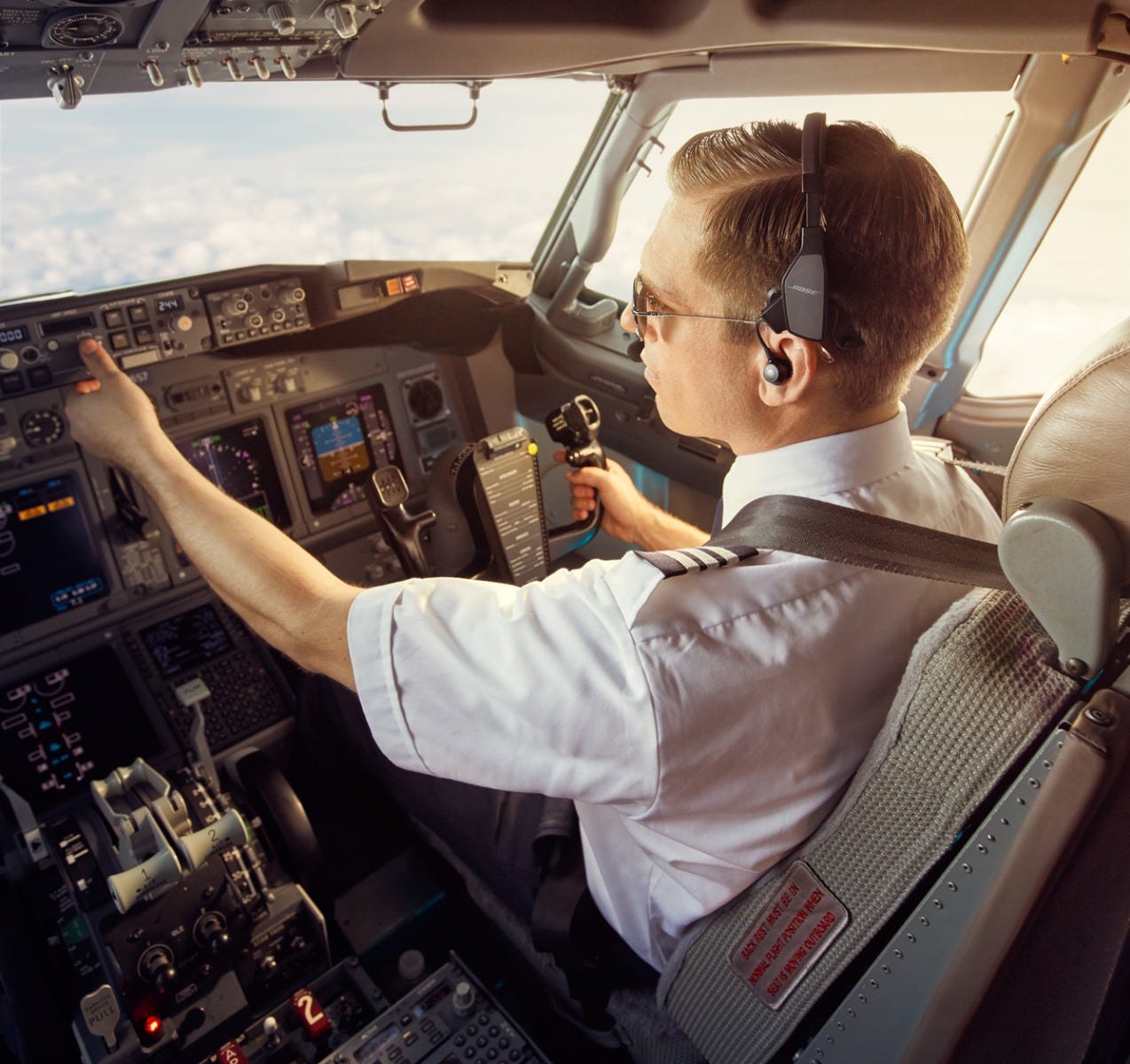 Pilot cockpit